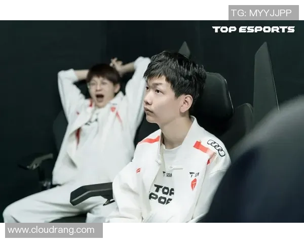 TES与LNG激烈对决展开新篇章 谁能在赛场上笑到最后 TES与LNG激烈对决展开新篇章 谁能在赛场上笑到最后