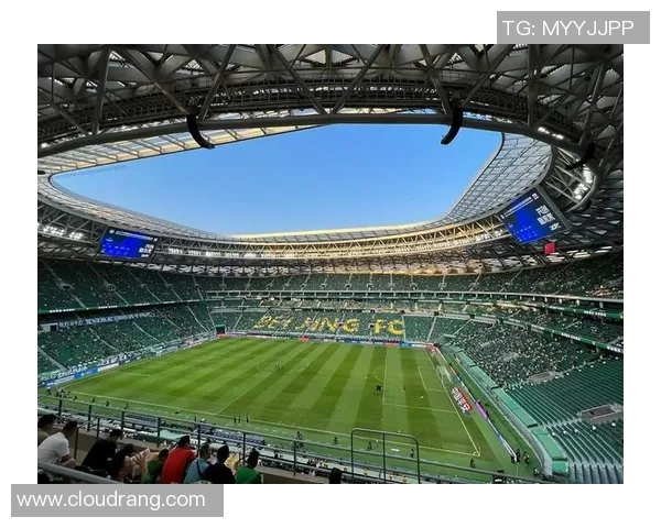 全球足球文化的传承与创新探析：从竞技场到社会影响力的多维度发展