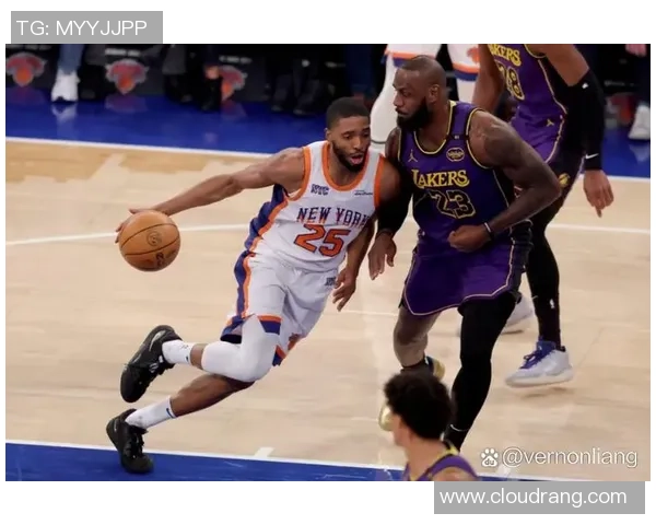 开拓者与火箭激烈对决双雄争锋新赛季精彩碰撞火力全开