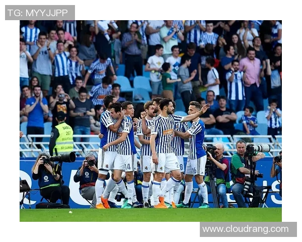 皇马与巴萨激战再起 豪门对决引发西甲巅峰之战 皇马与巴萨激战再起 豪门对决引发西甲巅峰之战